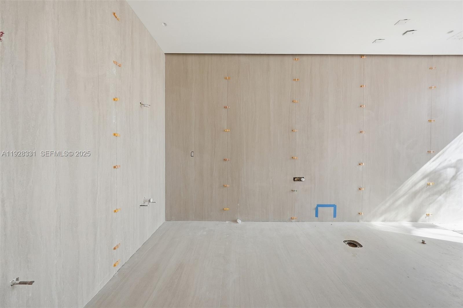 19610 NE 19th Pl Miami, FL 33179