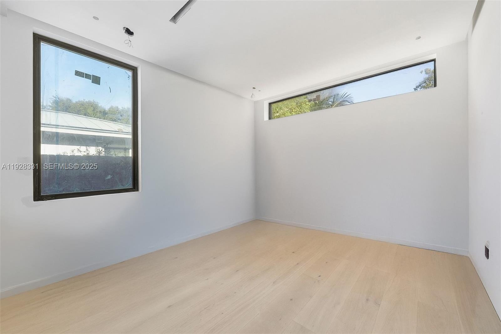 19610 NE 19th Pl Miami, FL 33179