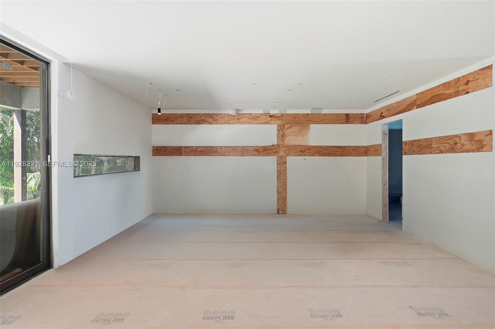 19610 NE 19th Pl Miami, FL 33179