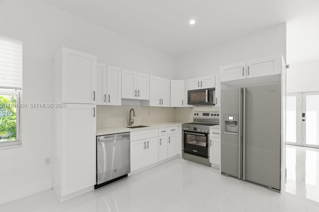 755 NW 83rd St Miami, FL 33150