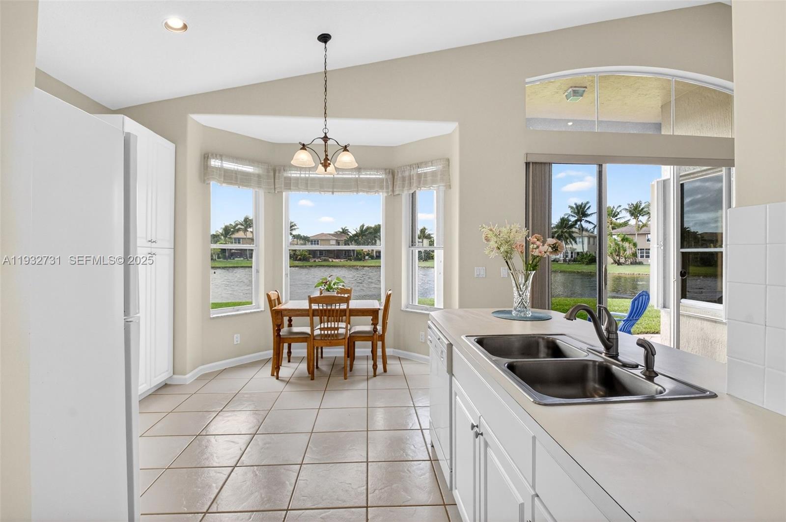 6595 Jackie Way Lake Worth, FL 33467