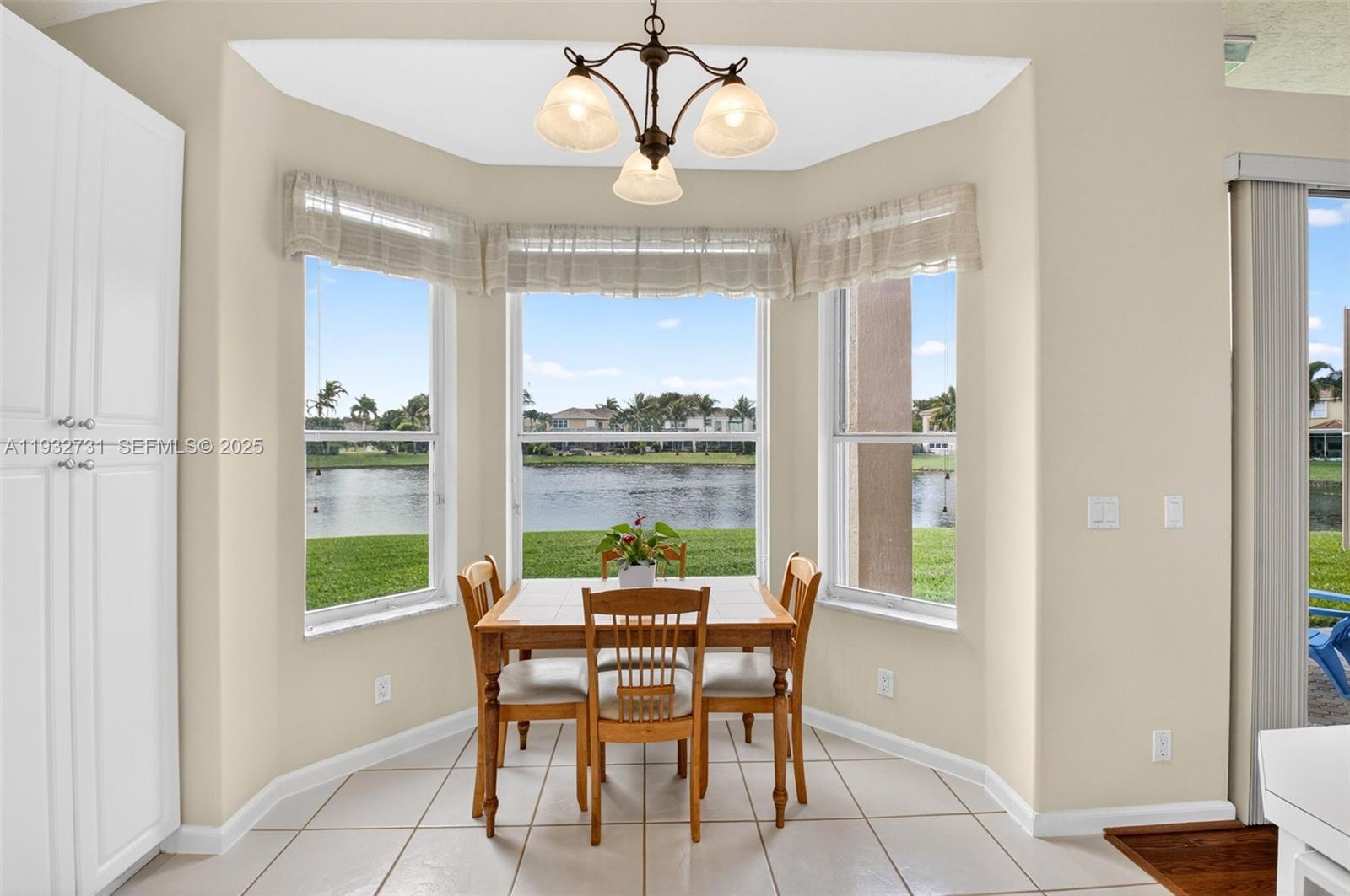 6595 Jackie Way Lake Worth, FL 33467