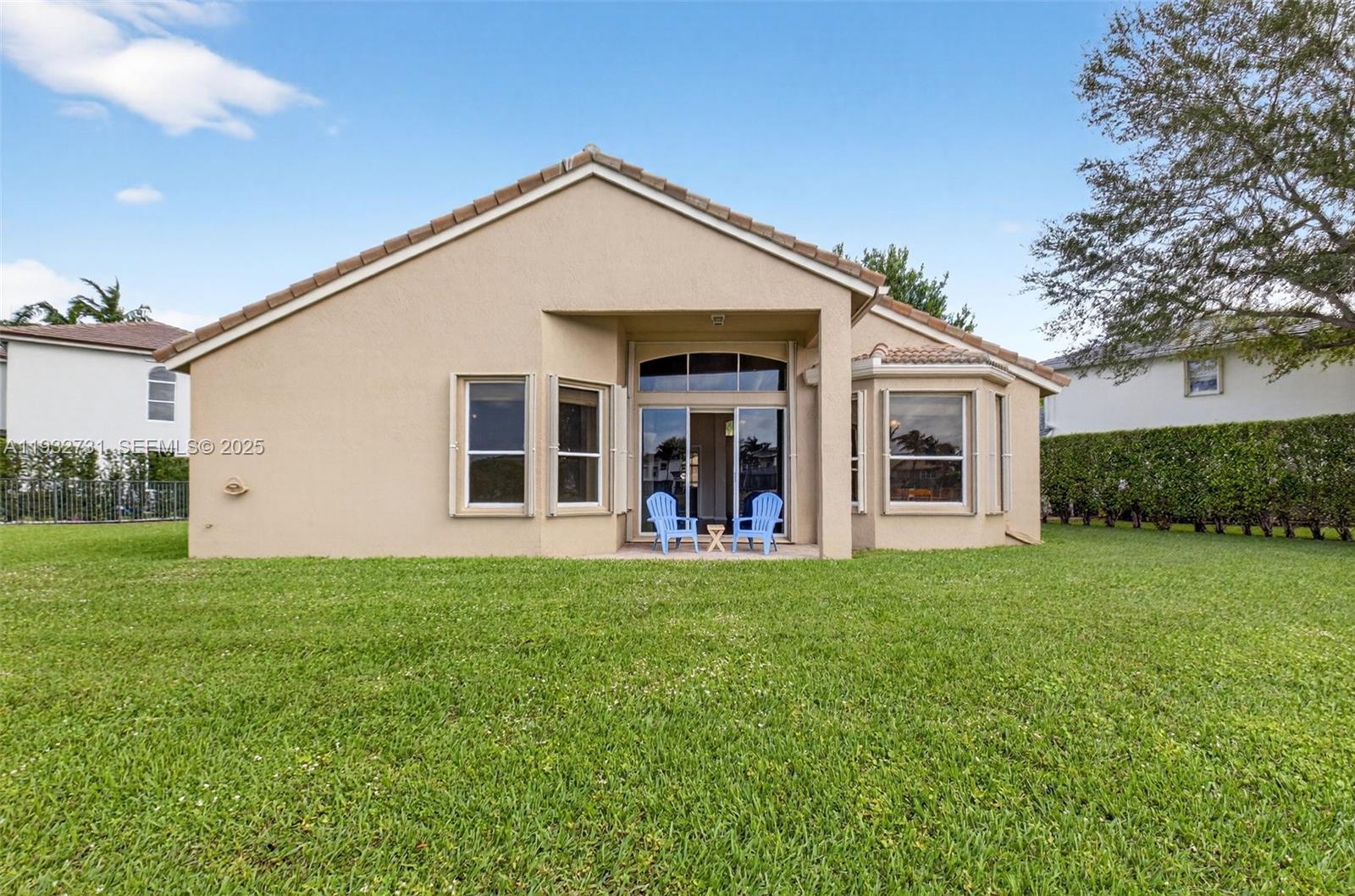 6595 Jackie Way Lake Worth, FL 33467