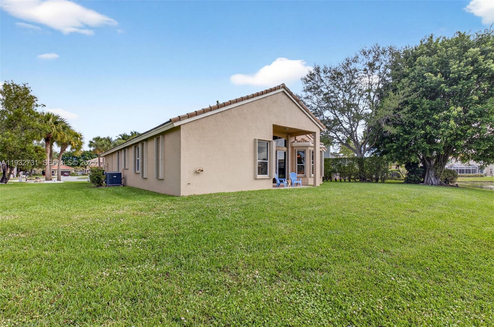 6595 Jackie Way Lake Worth, FL 33467