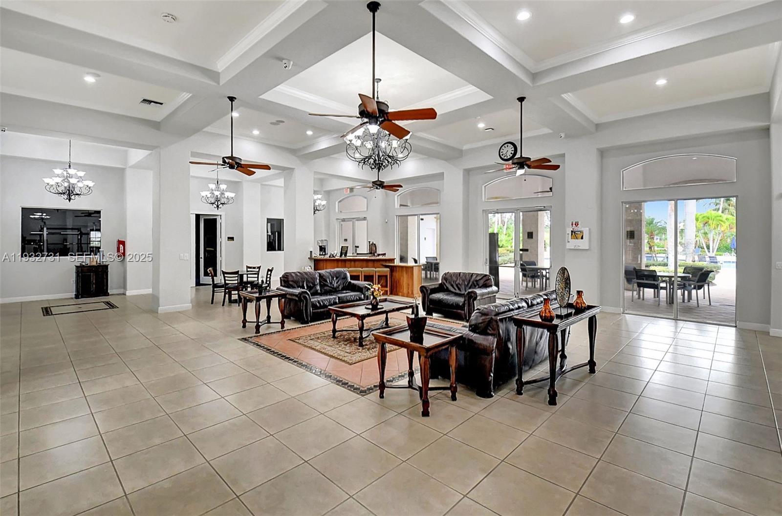 6595 Jackie Way Lake Worth, FL 33467