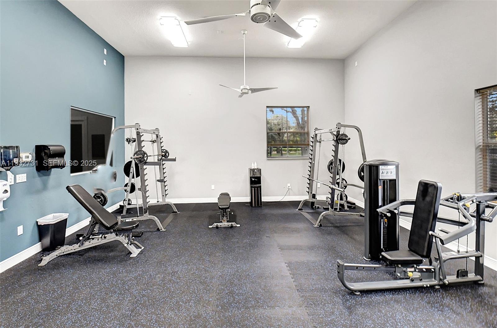 6595 Jackie Way Lake Worth, FL 33467