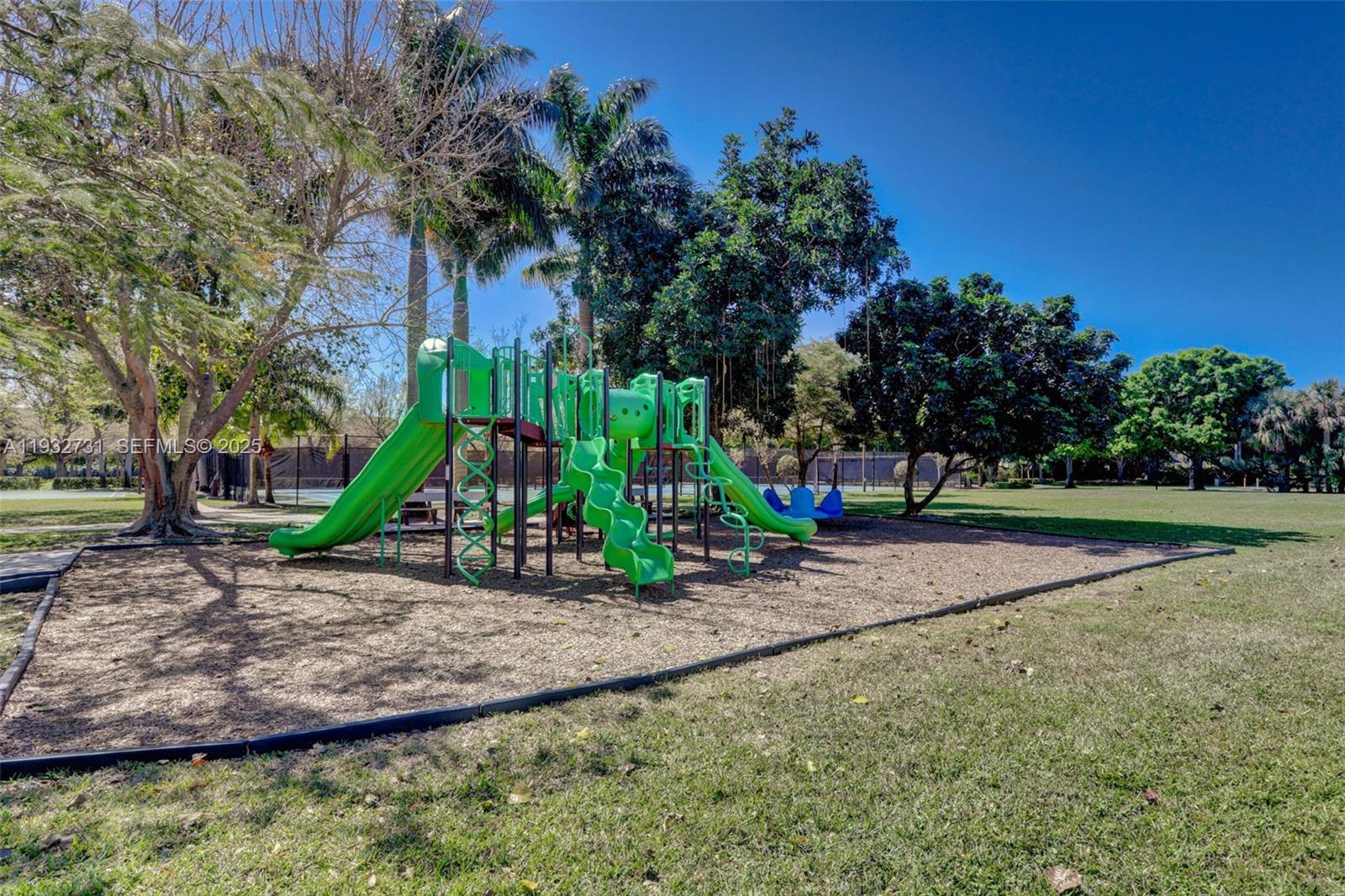 6595 Jackie Way Lake Worth, FL 33467