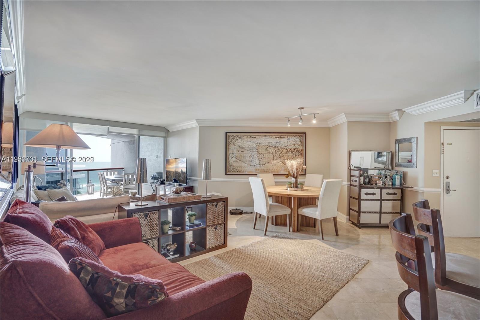 6767 Collins #901 Miami Beach, FL 33141