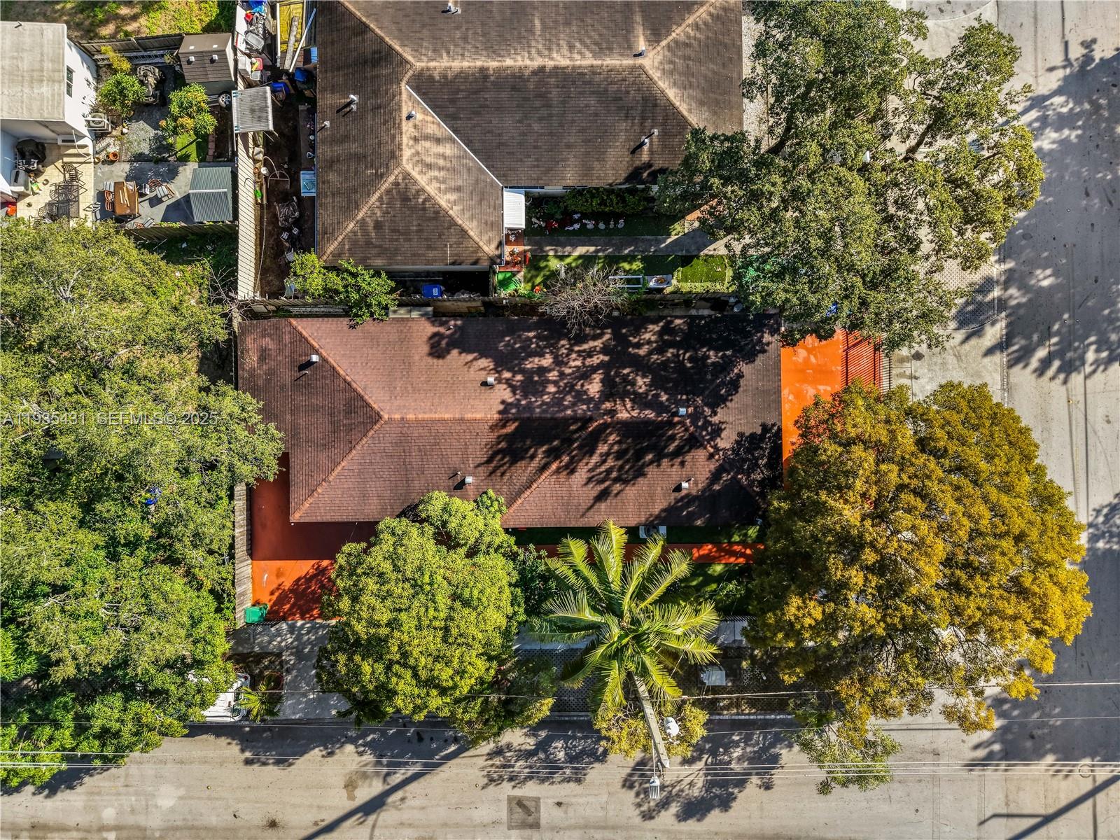 3815 NW 13th Ave Miami, FL 33142