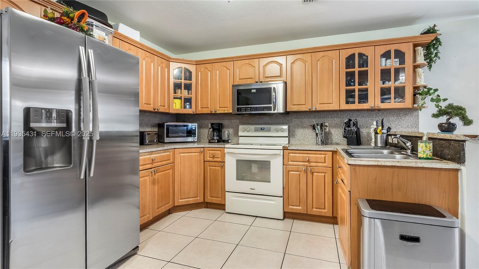 3815 NW 13th Ave Miami, FL 33142