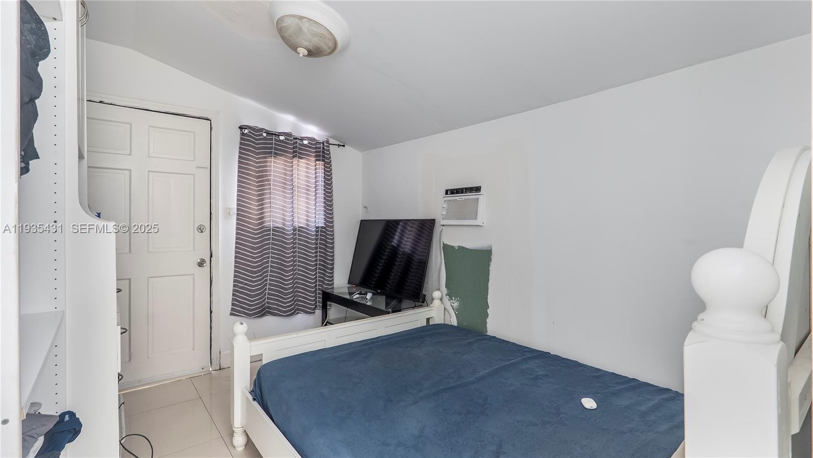 3815 NW 13th Ave Miami, FL 33142