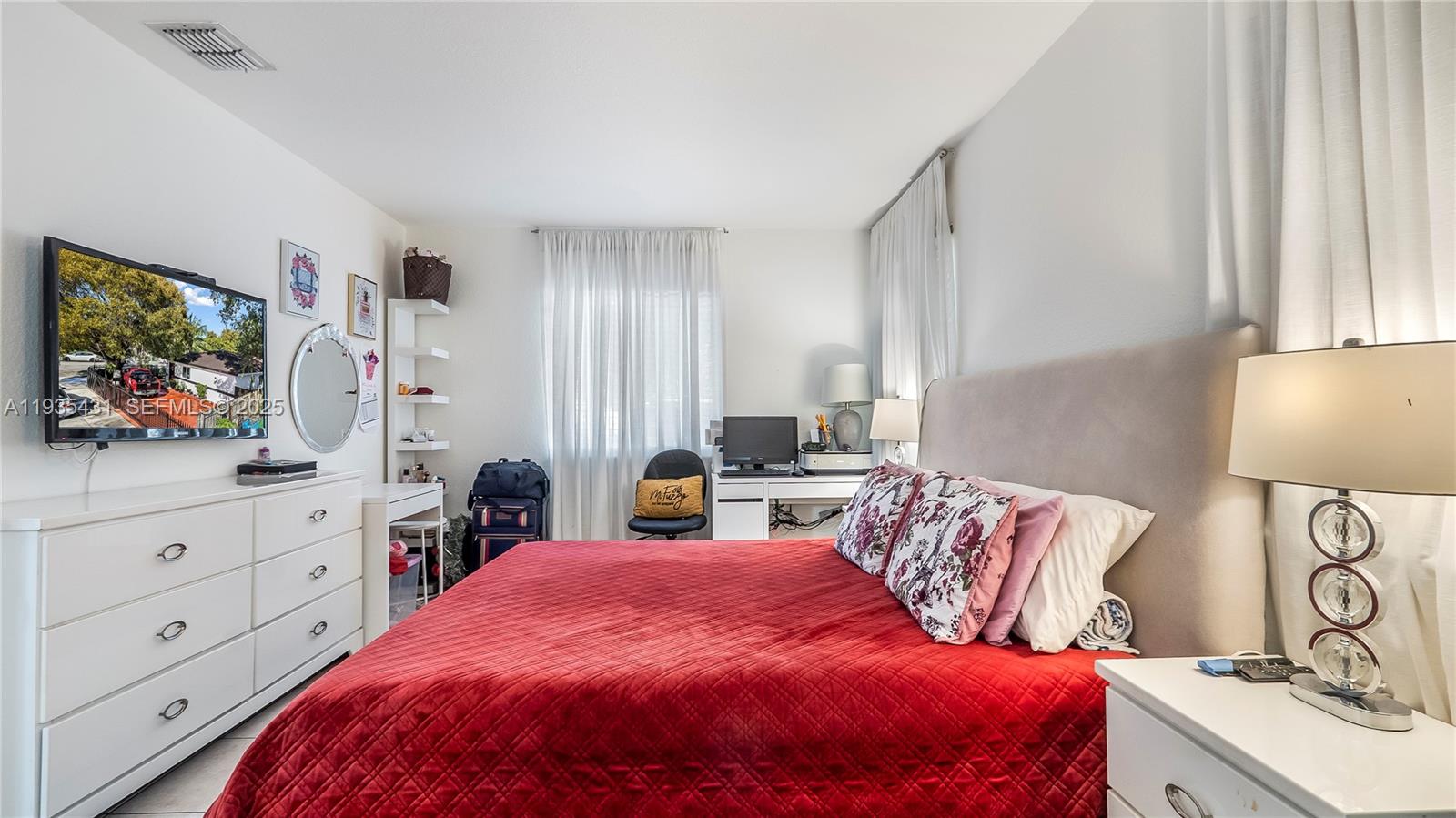 3815 NW 13th Ave Miami, FL 33142