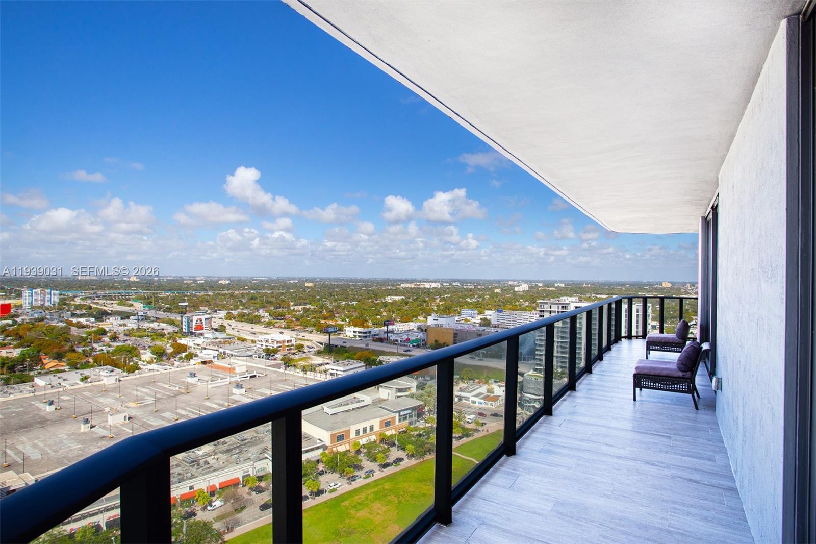 121 NE 34th St #2616 Miami, FL 33137