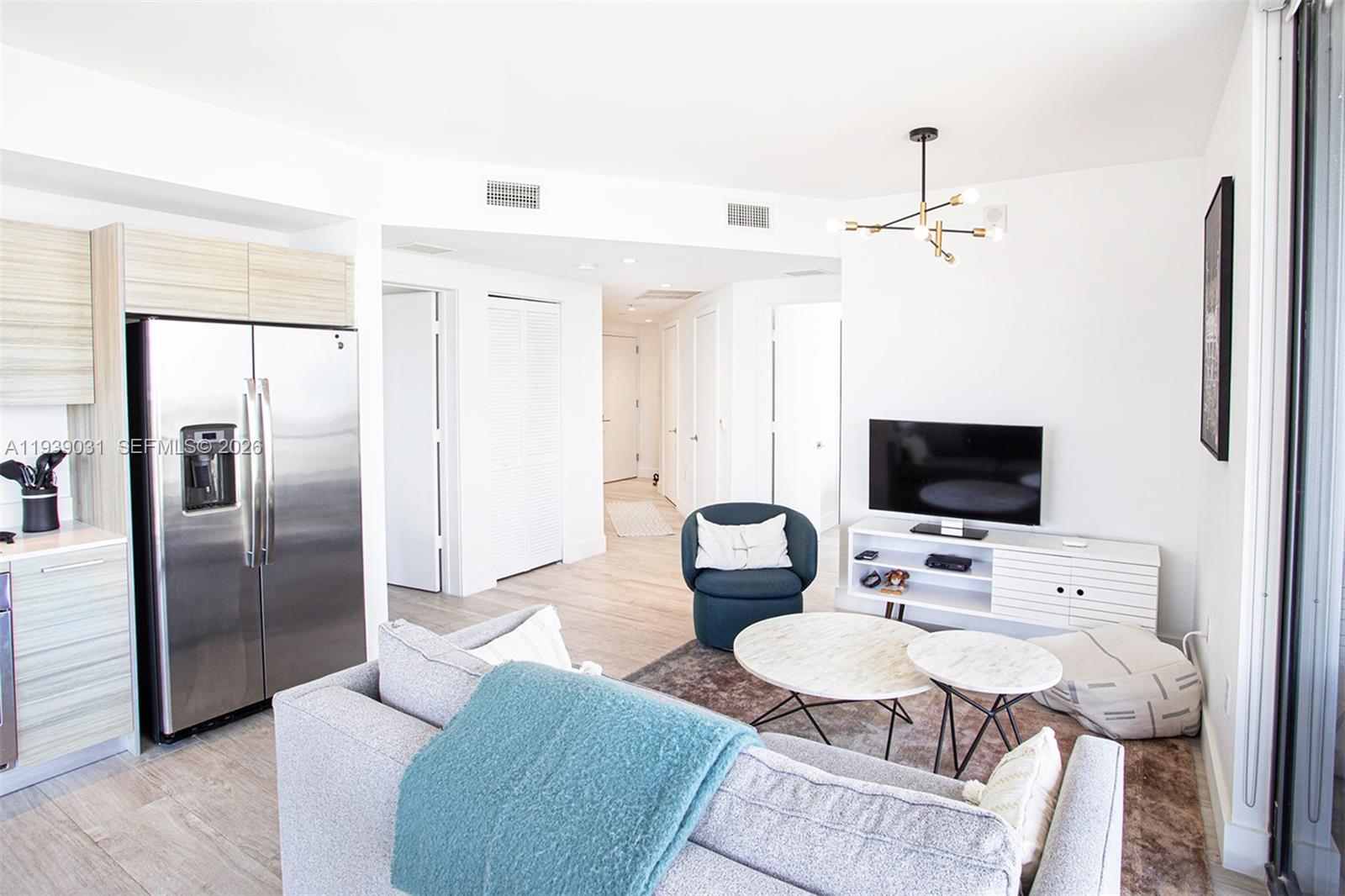 121 NE 34th St #2616 Miami, FL 33137