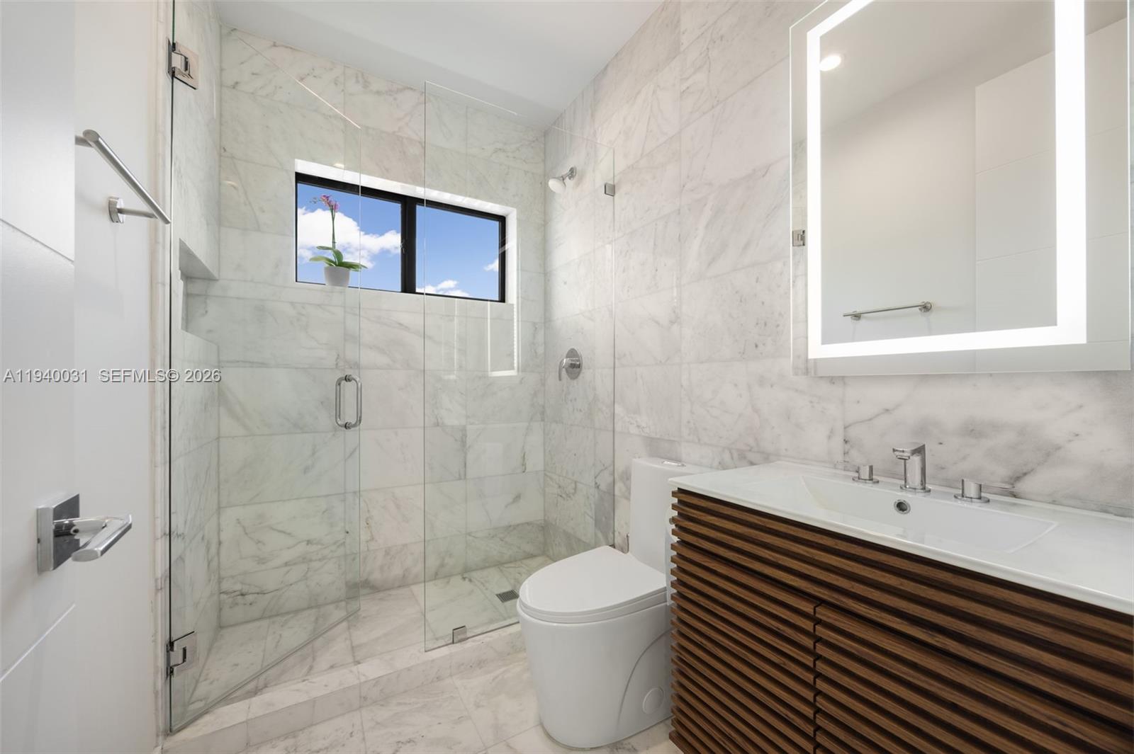 2990 SW 20th St Miami, FL 33145