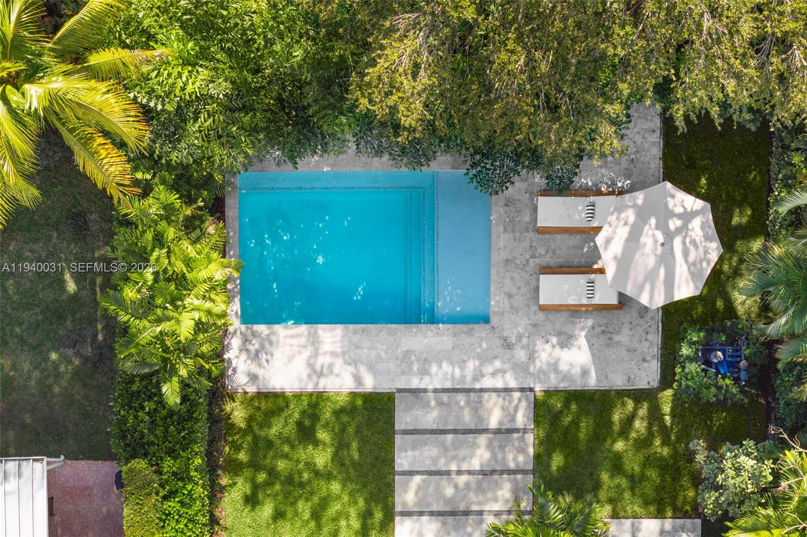 2990 SW 20th St Miami, FL 33145