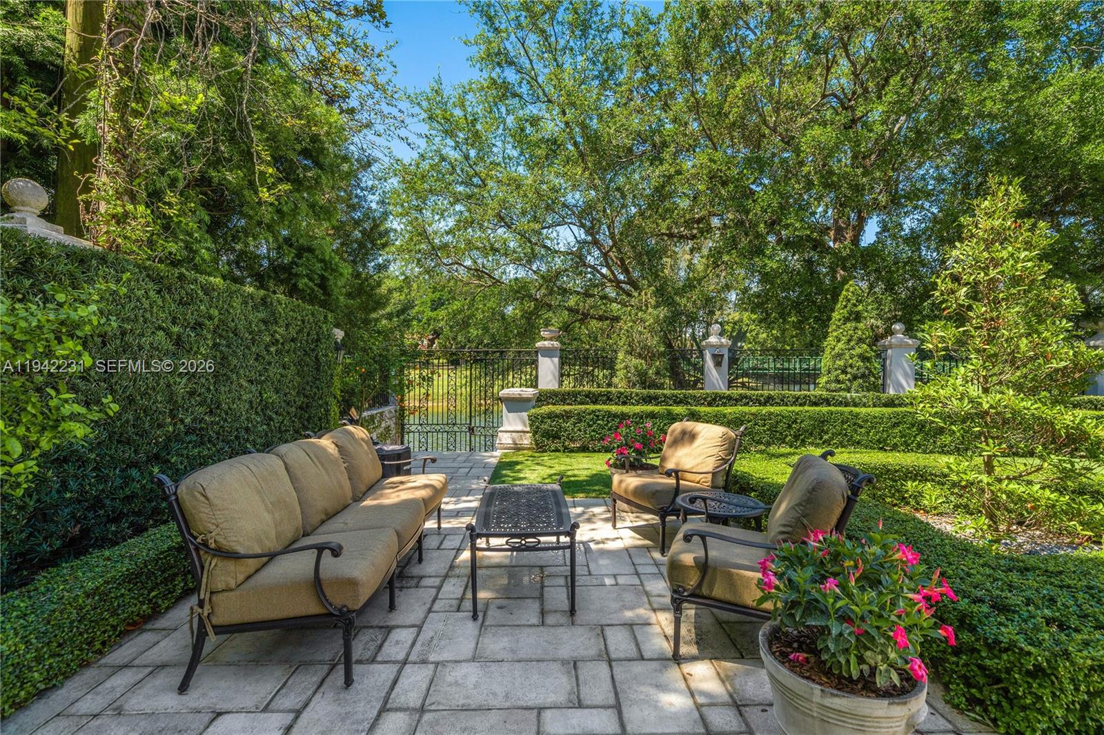 3916 Granada Blvd Coral Gables, FL 33134