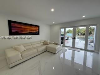 1955 NE 123rd St North Miami, FL 33181