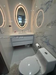 1955 NE 123rd St North Miami, FL 33181