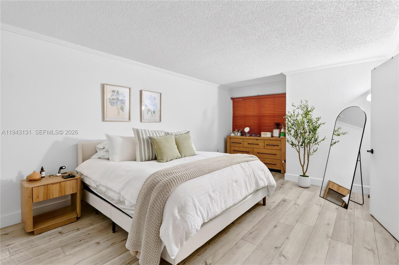 6902 N Kendall Dr #E101 Pinecrest, FL 33156