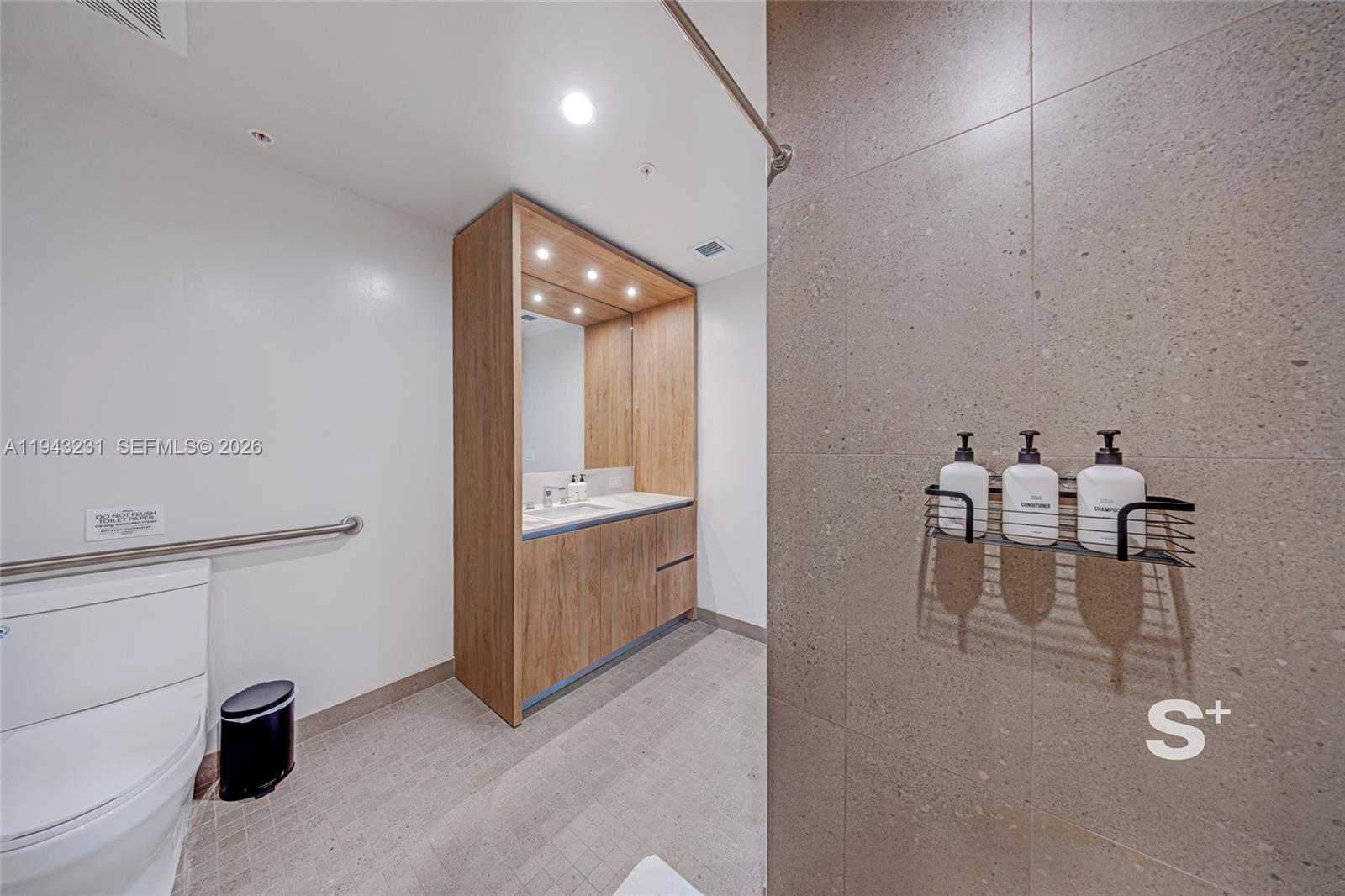 image The Crosby Miami Worldcenter22