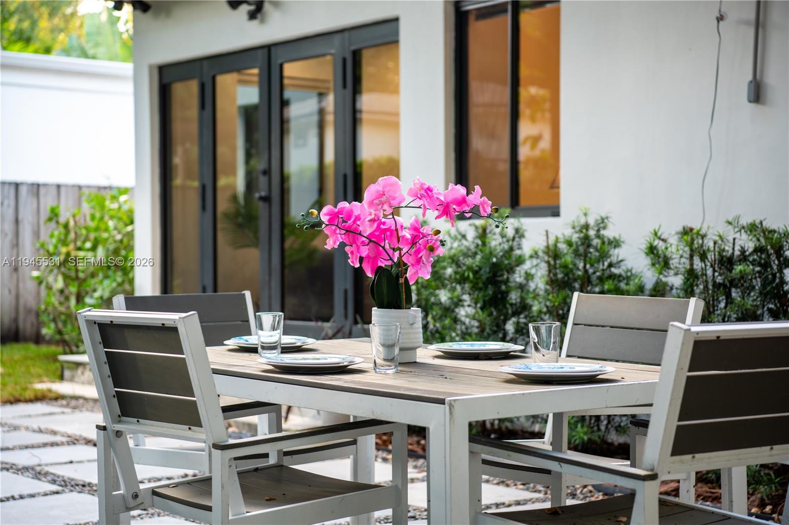 360 NE 87th St El Portal, FL 33138