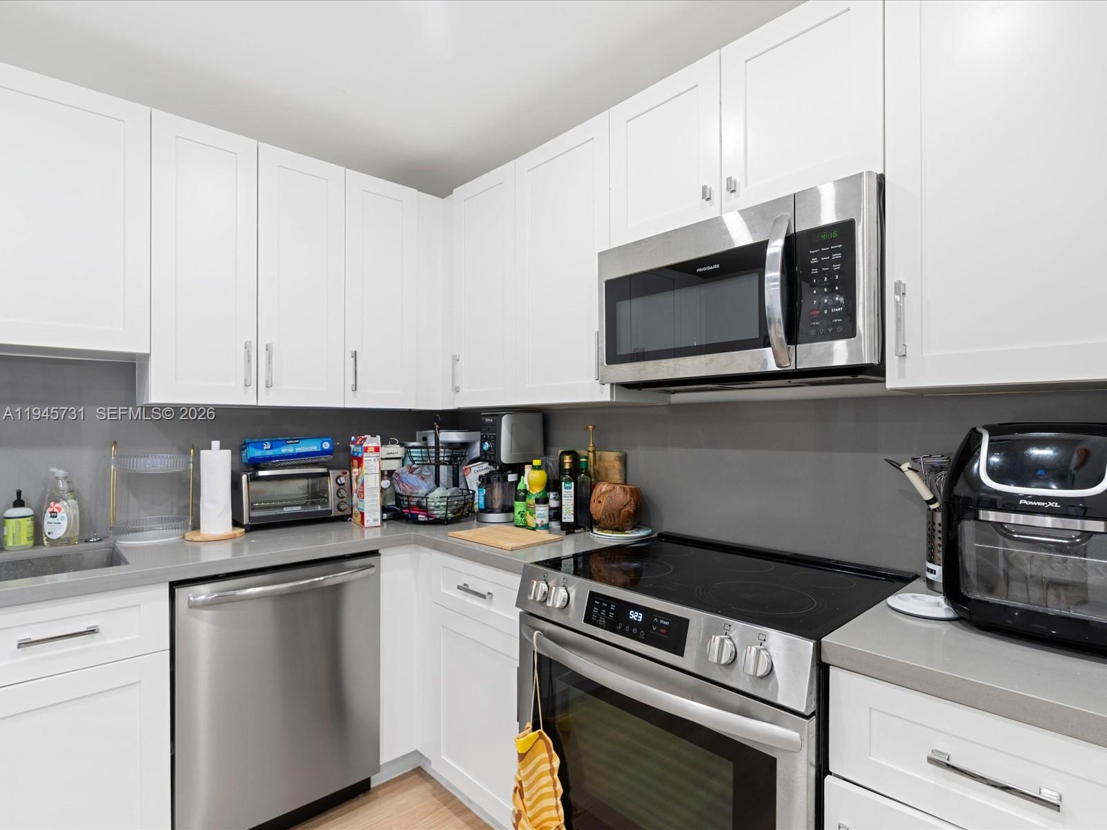 6510 SW 59th Pl South Miami, FL 33143