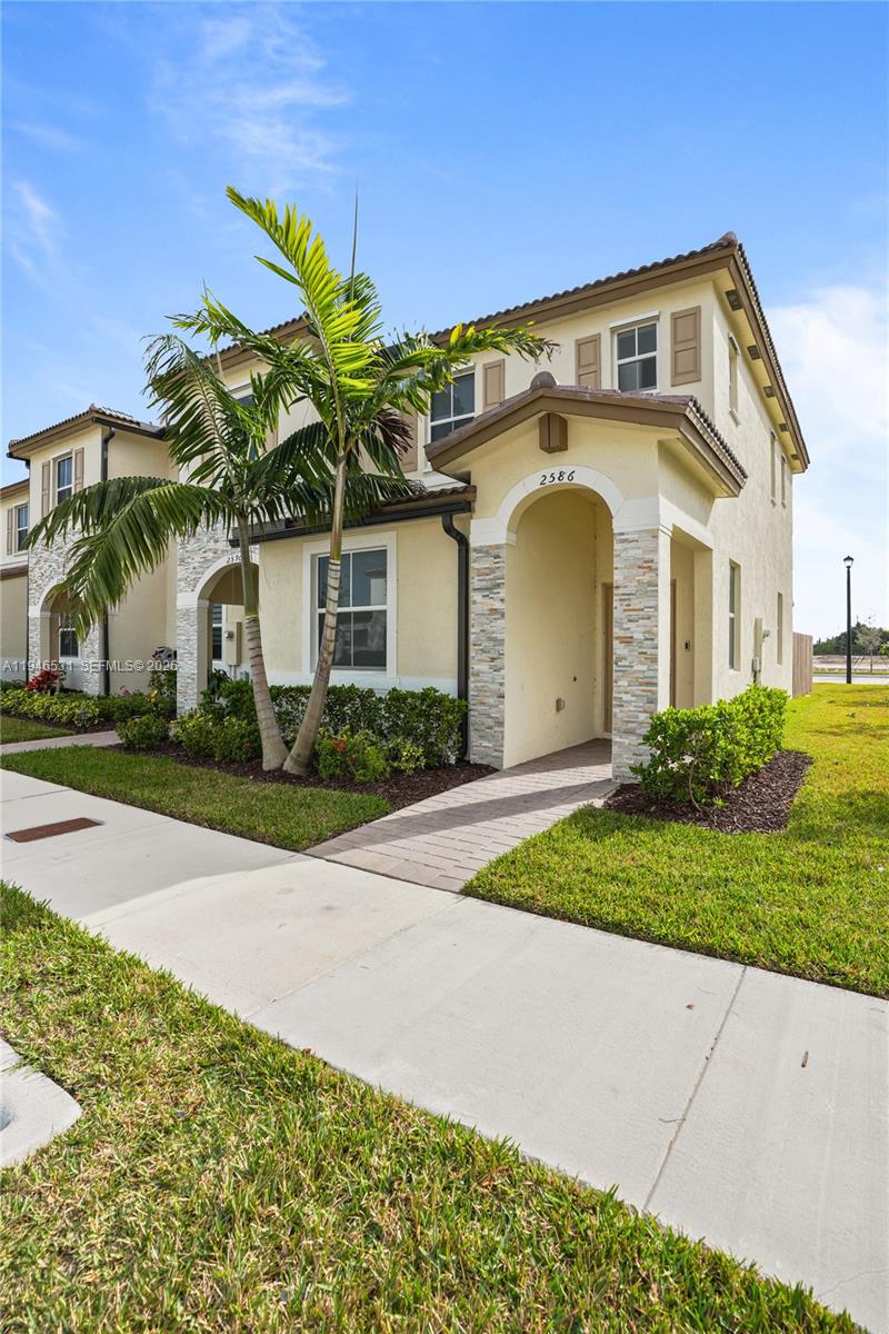 11919 SW 247th Ter Homestead, FL 33032