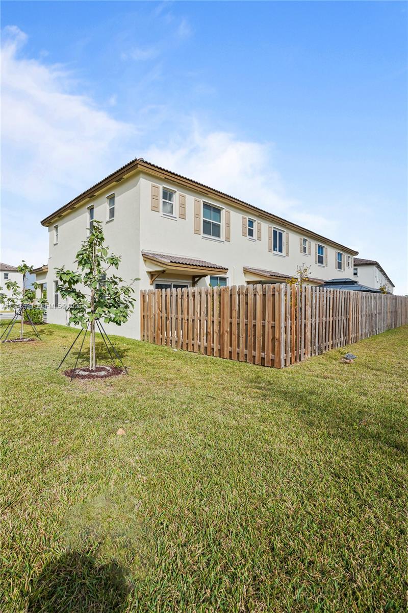 11919 SW 247th Ter Homestead, FL 33032