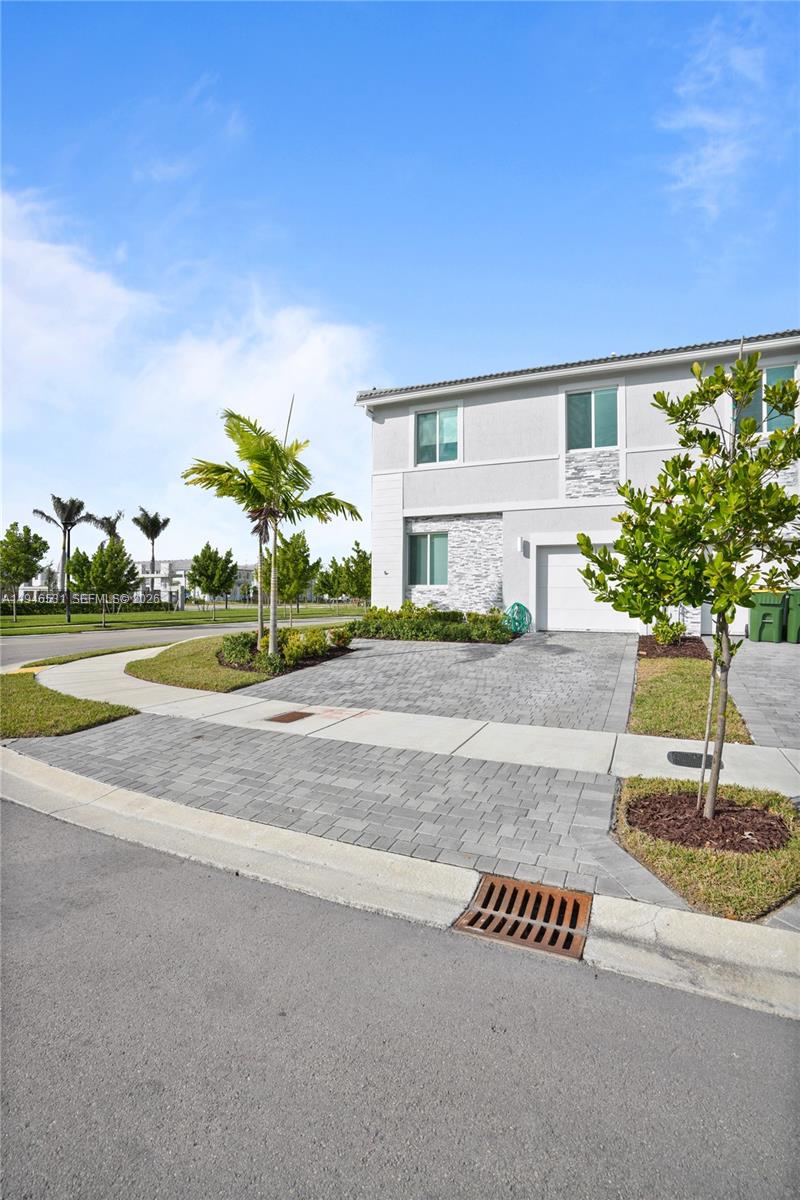 11919 SW 247th Ter Homestead, FL 33032