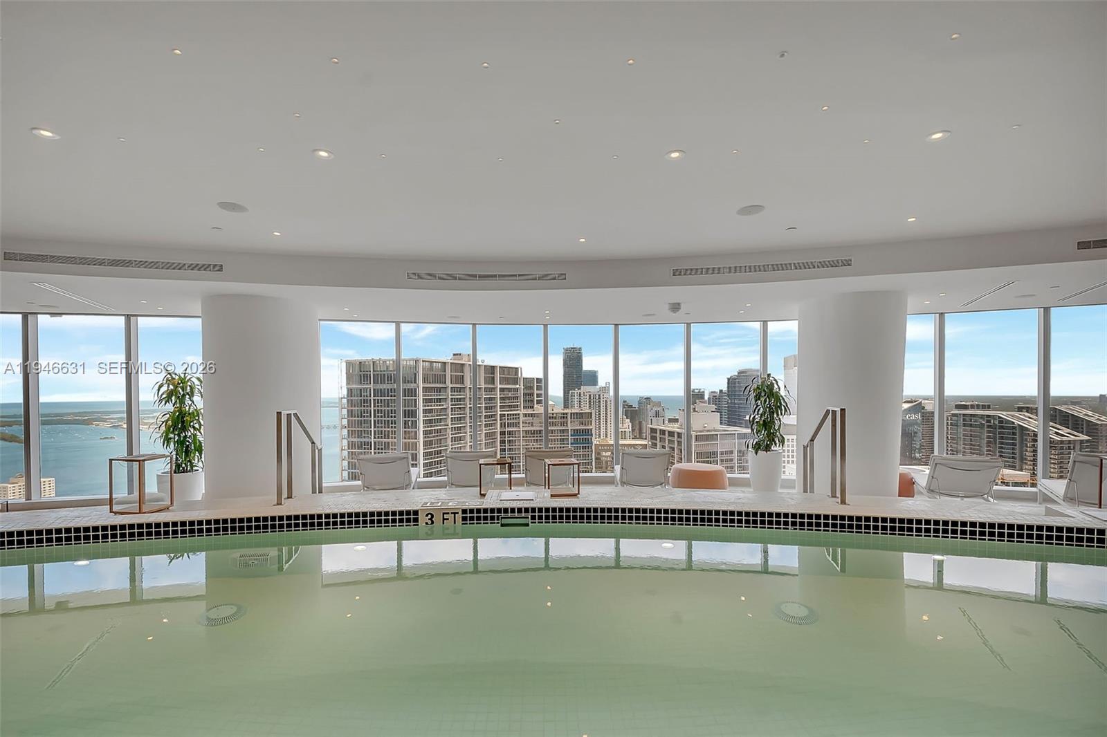 image Aston Martin Residences34