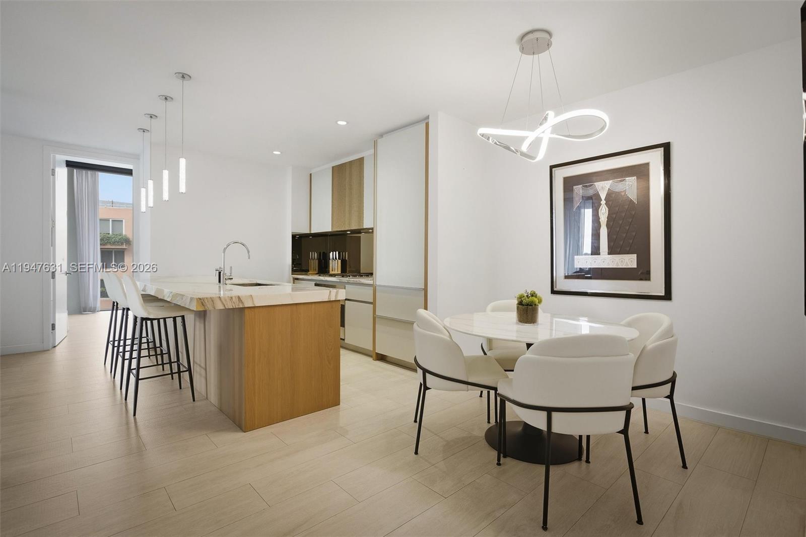 image Park Grove Club Residences15