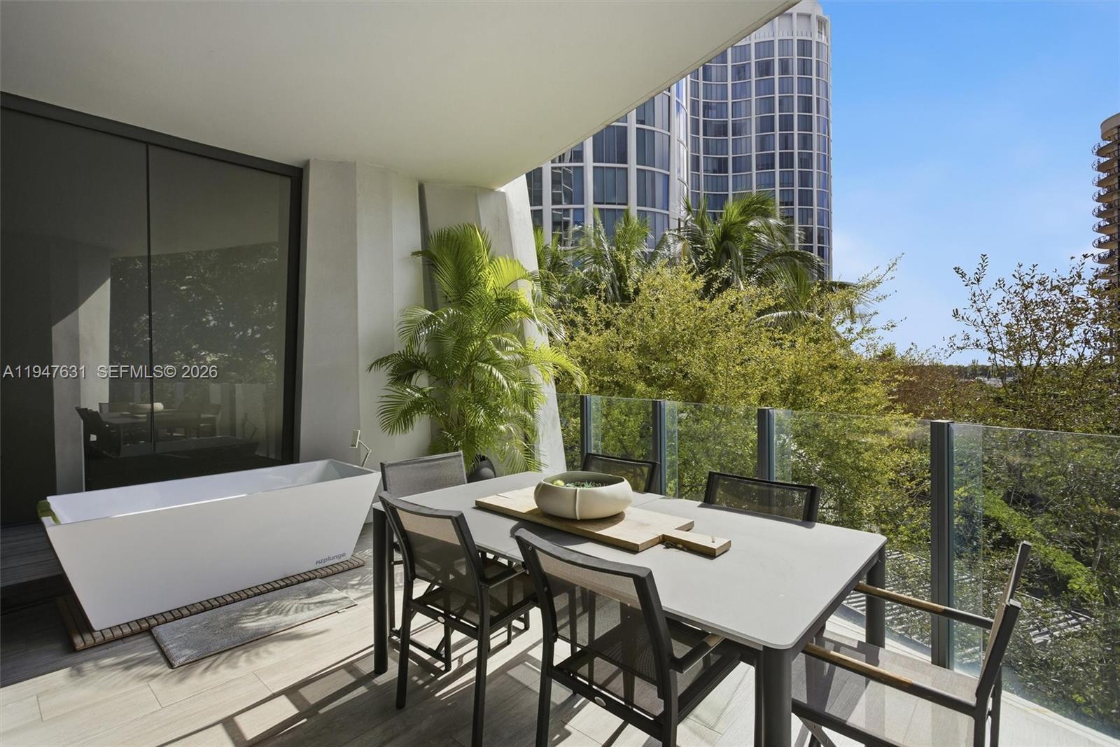 image Park Grove Club Residences4