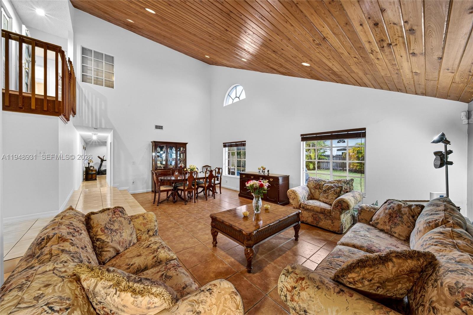 10720 SW 142nd Ave Miami, FL 33186