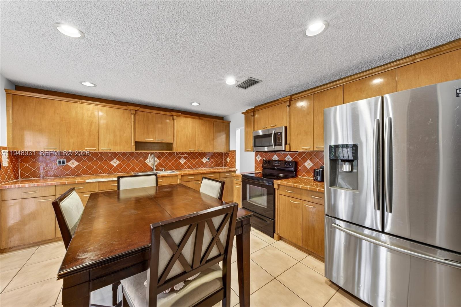 10720 SW 142nd Ave Miami, FL 33186