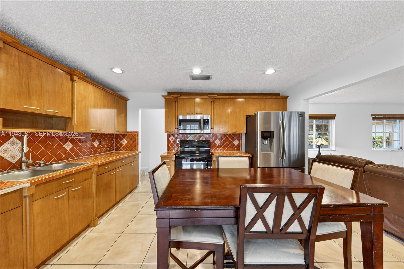 10720 SW 142nd Ave Miami, FL 33186