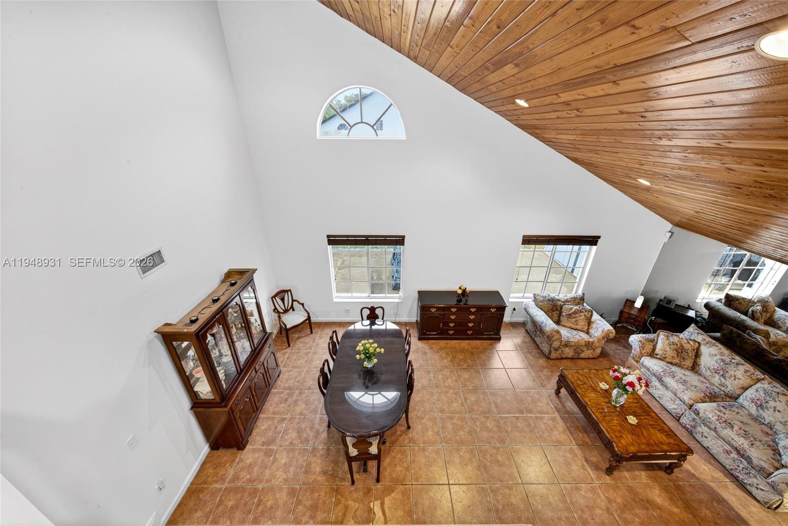 10720 SW 142nd Ave Miami, FL 33186