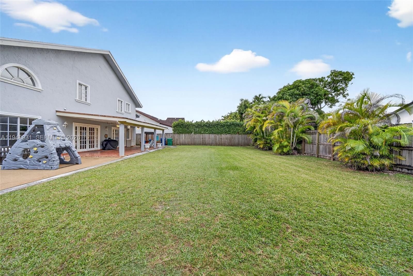 10720 SW 142nd Ave Miami, FL 33186