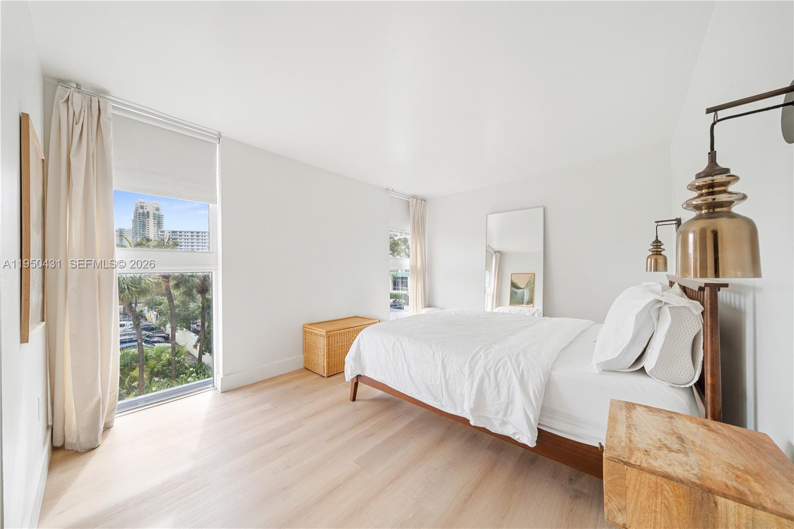 1035 West Ave #305 Miami Beach, FL 33139