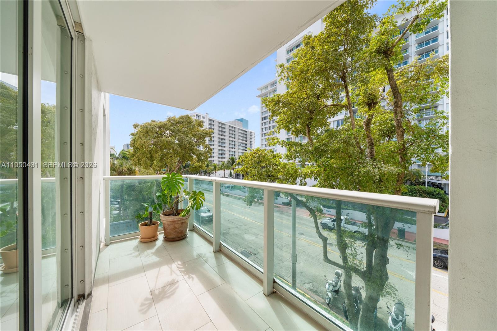 1035 West Ave #305 Miami Beach, FL 33139