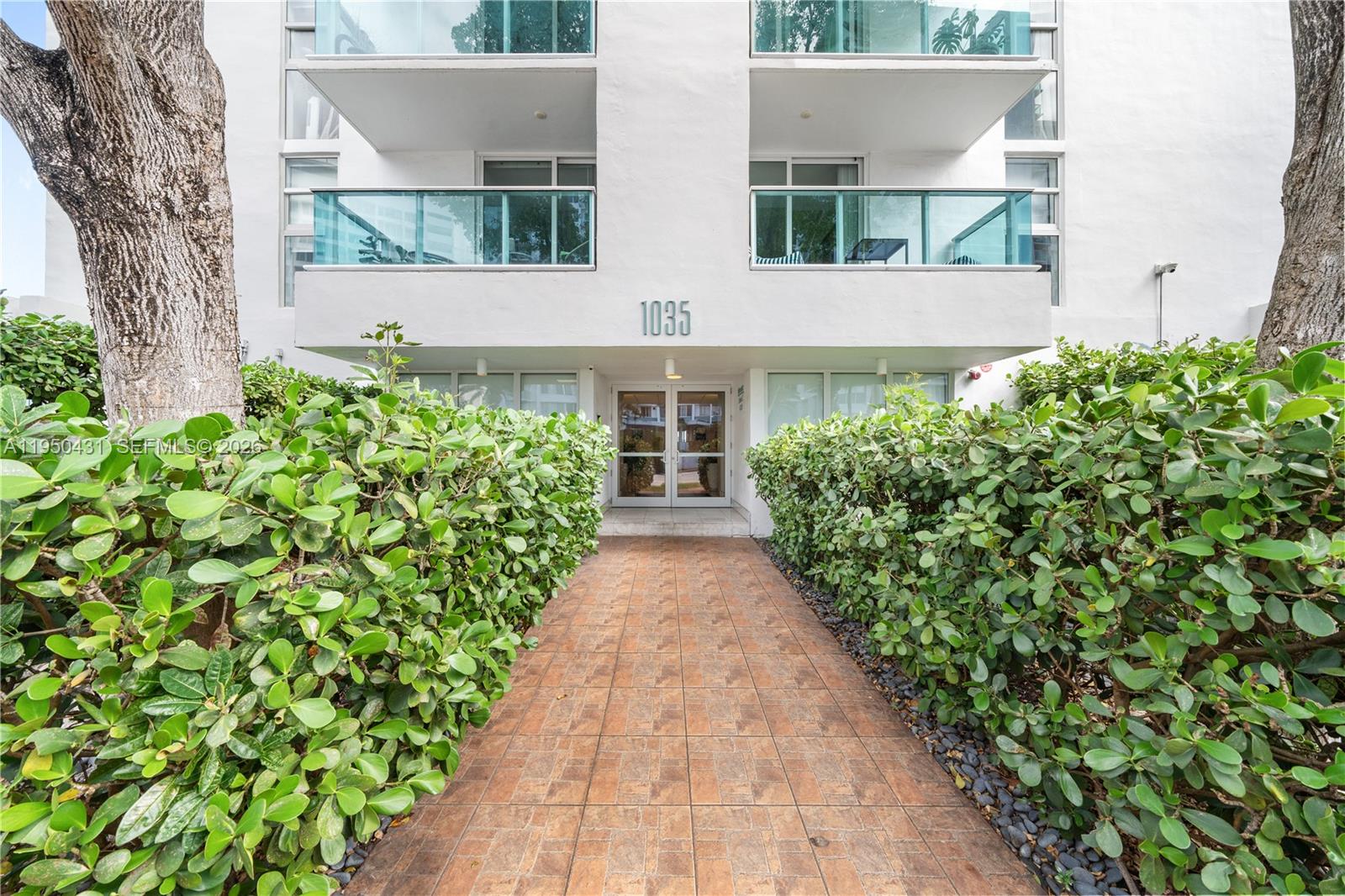1035 West Ave #305 Miami Beach, FL 33139