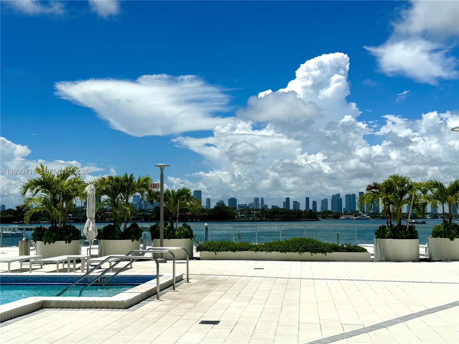 1035 West Ave #305 Miami Beach, FL 33139