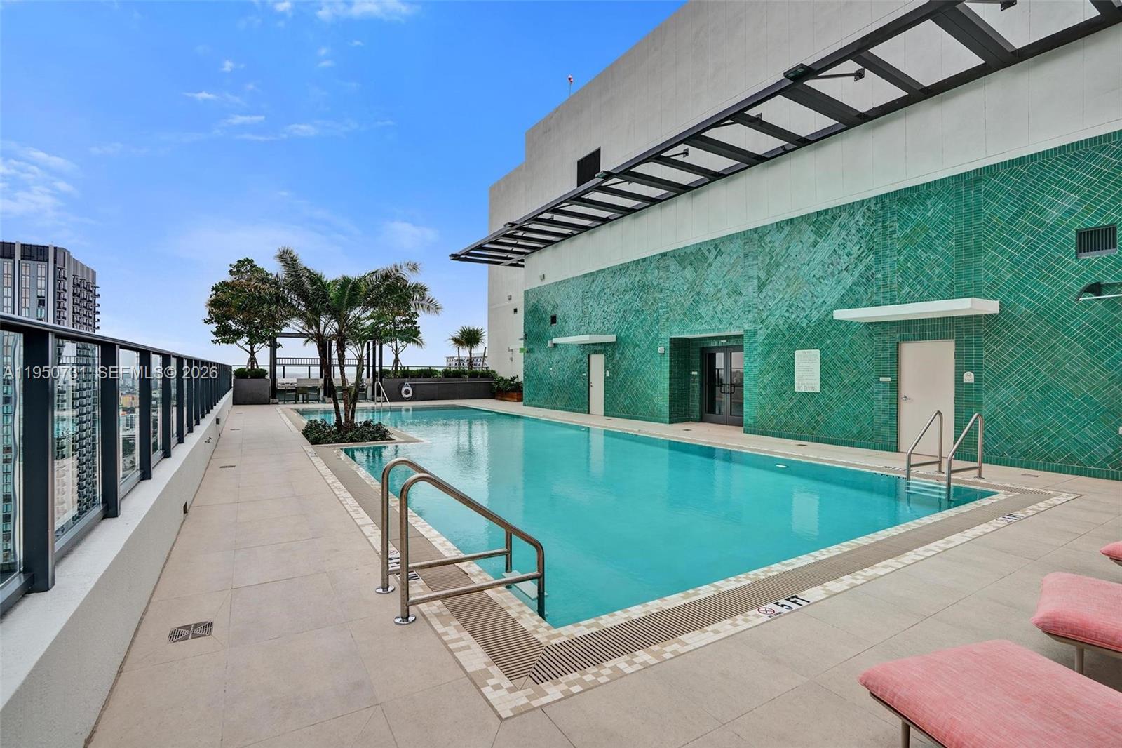 image The Crosby Miami Worldcenter30