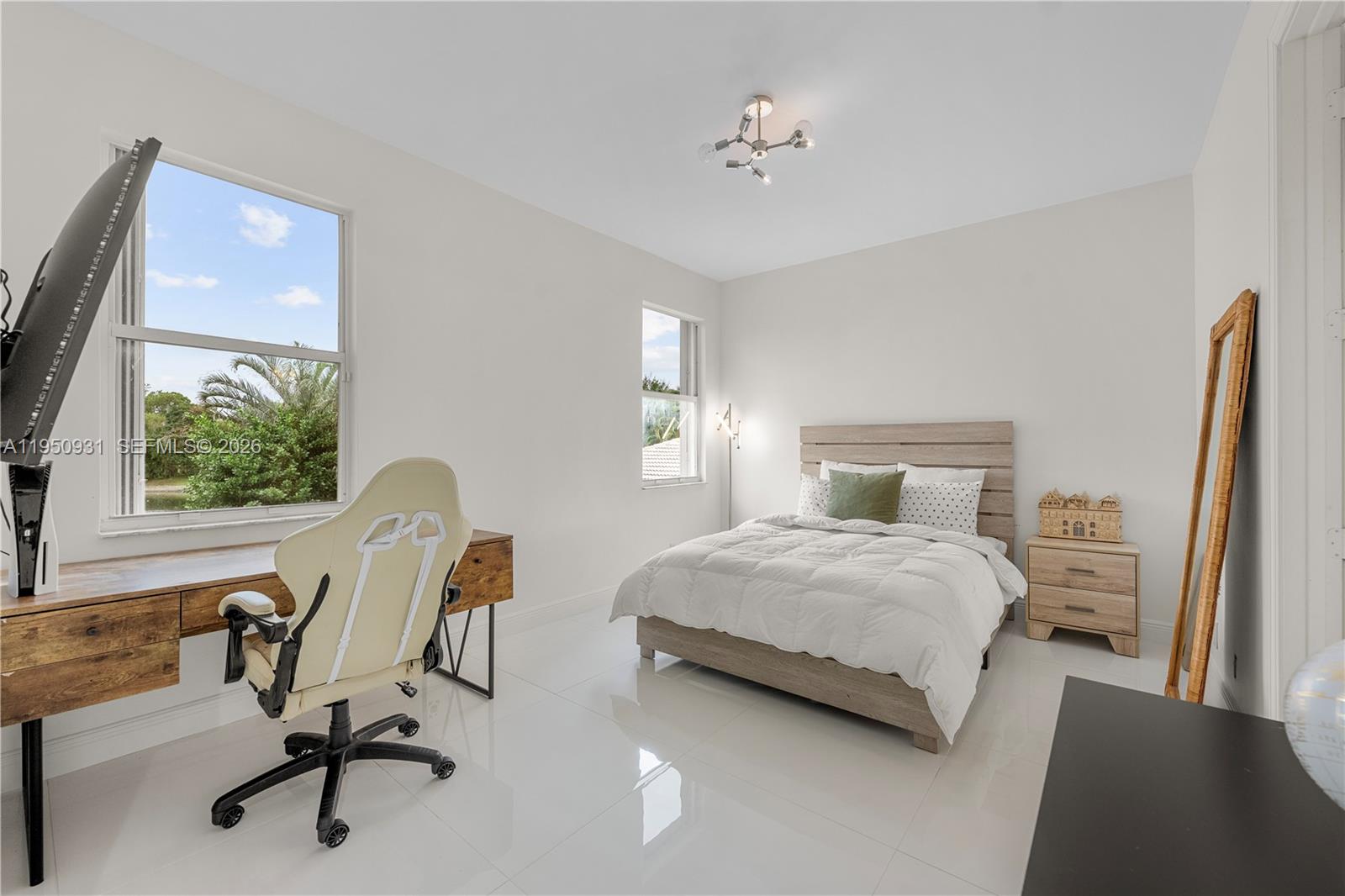 6006 Pinewood Ave Parkland, FL 33067