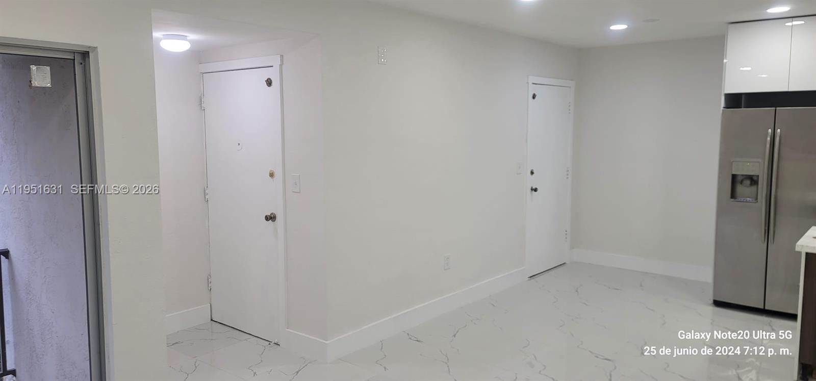 9402 SW 77th Ave #L8 Miami, FL 33156