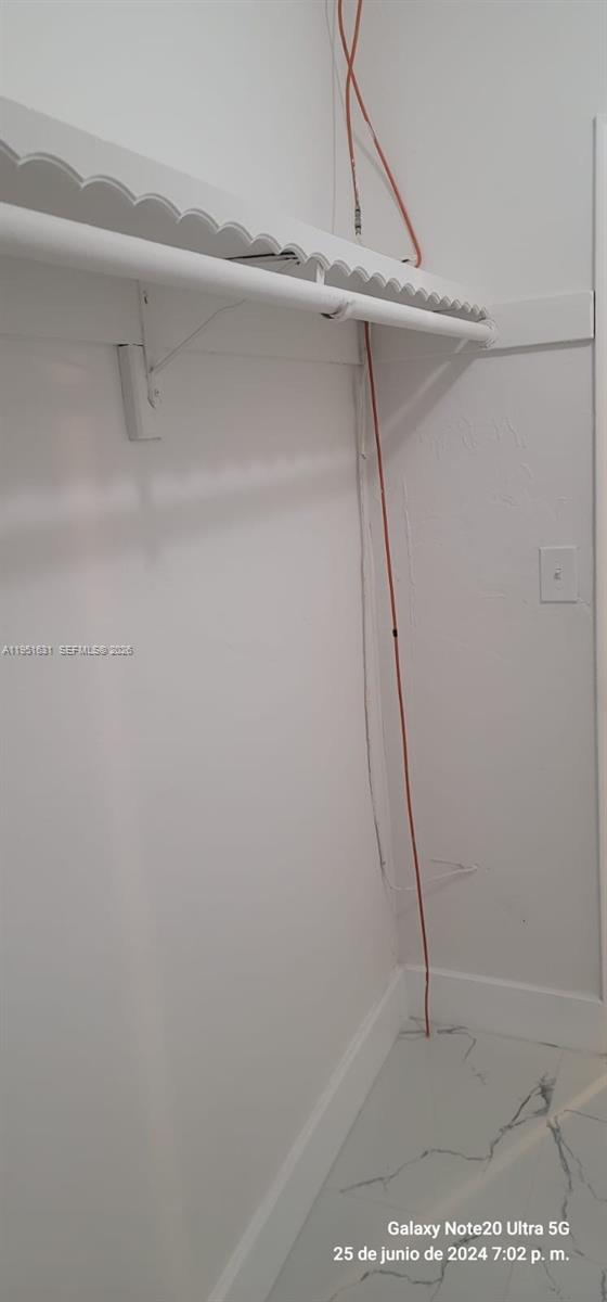 9402 SW 77th Ave #L8 Miami, FL 33156