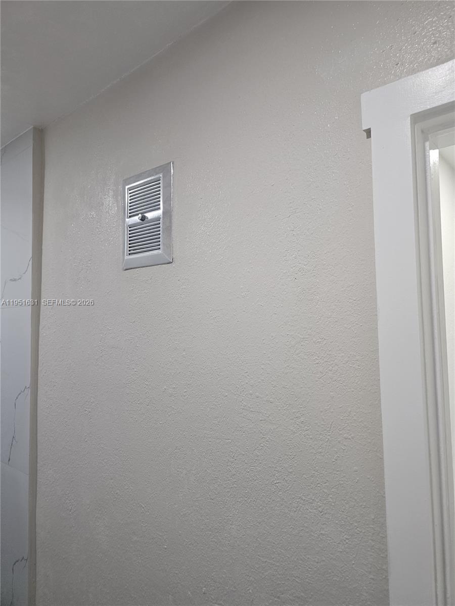 9402 SW 77th Ave #L8 Miami, FL 33156