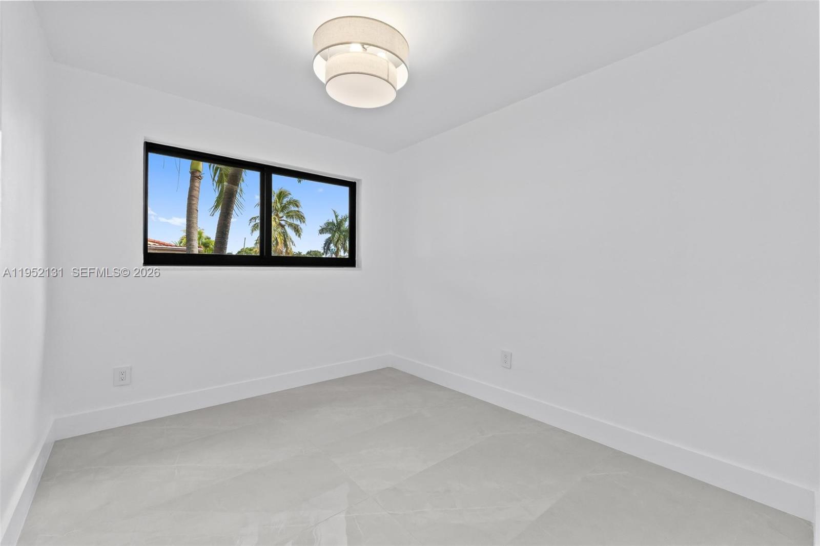 6950 W 10th Ave Hialeah, FL 33014