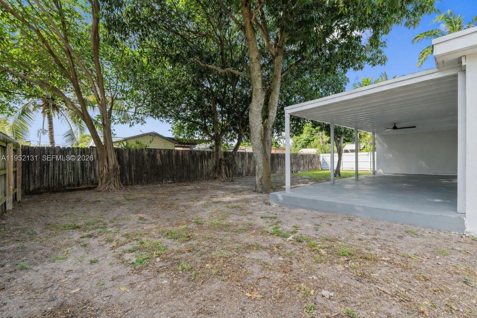 6950 W 10th Ave Hialeah, FL 33014