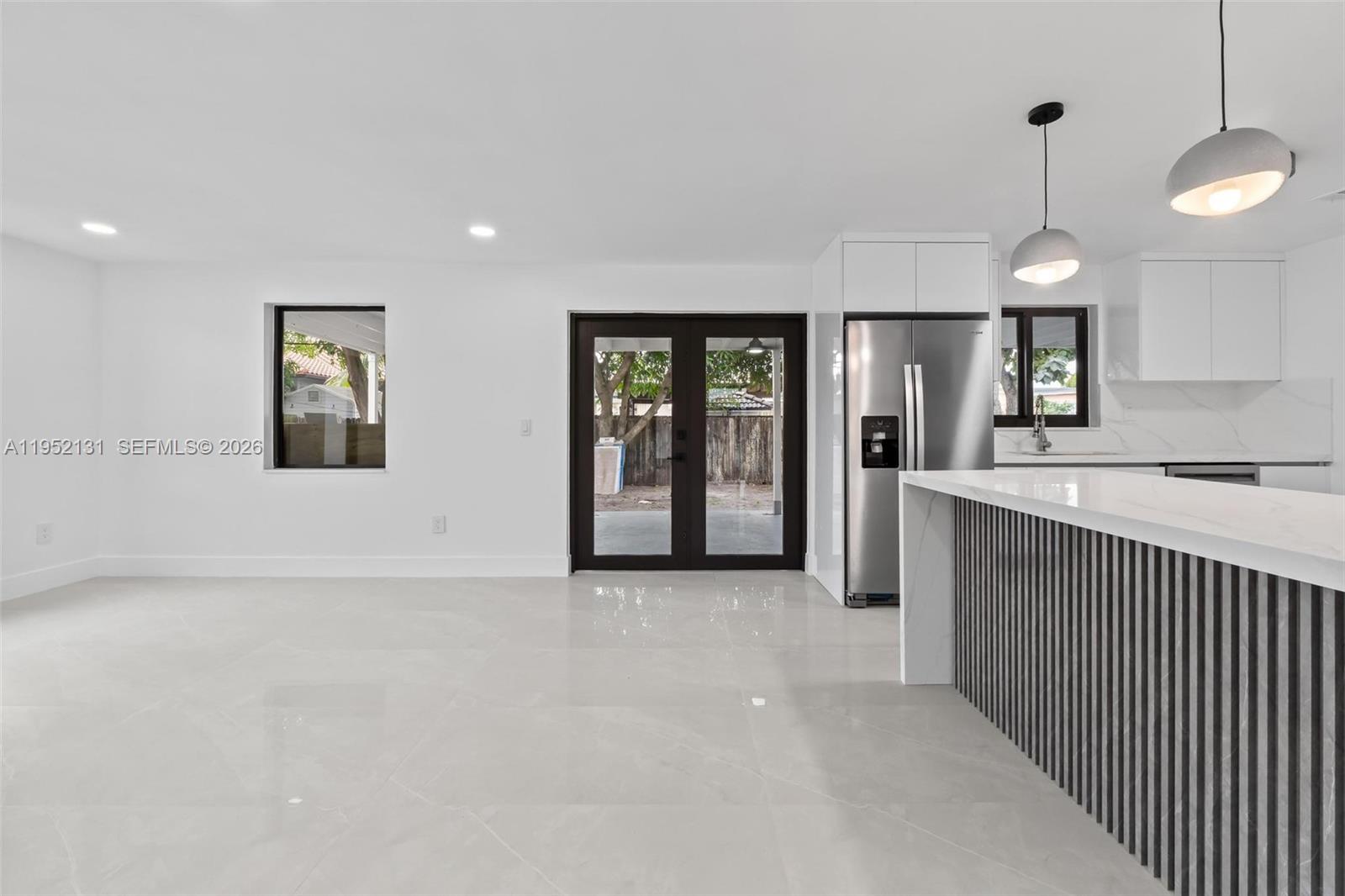 6950 W 10th Ave Hialeah, FL 33014